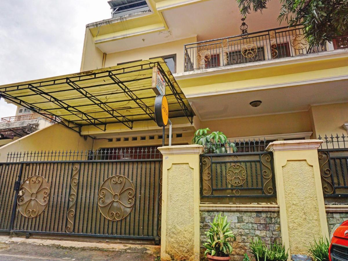 Spot On 90295 Simprug Residence Jakarta Extérieur photo