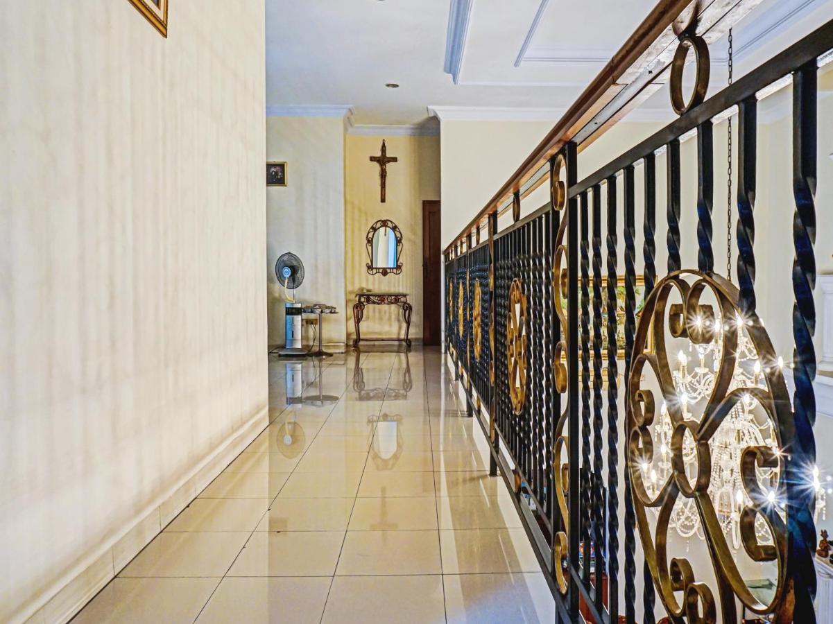 Spot On 90295 Simprug Residence Jakarta Extérieur photo