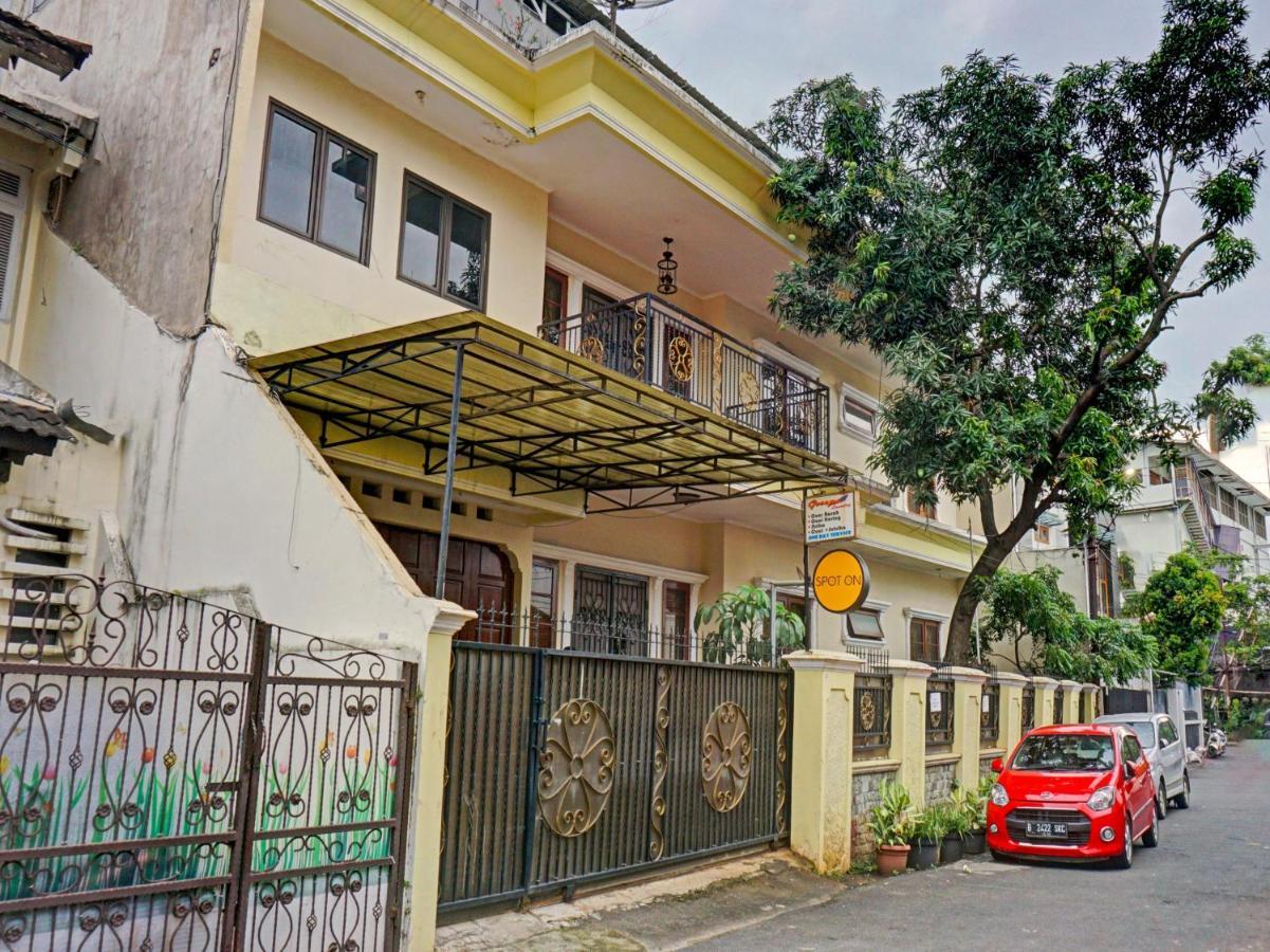 Spot On 90295 Simprug Residence Jakarta Extérieur photo