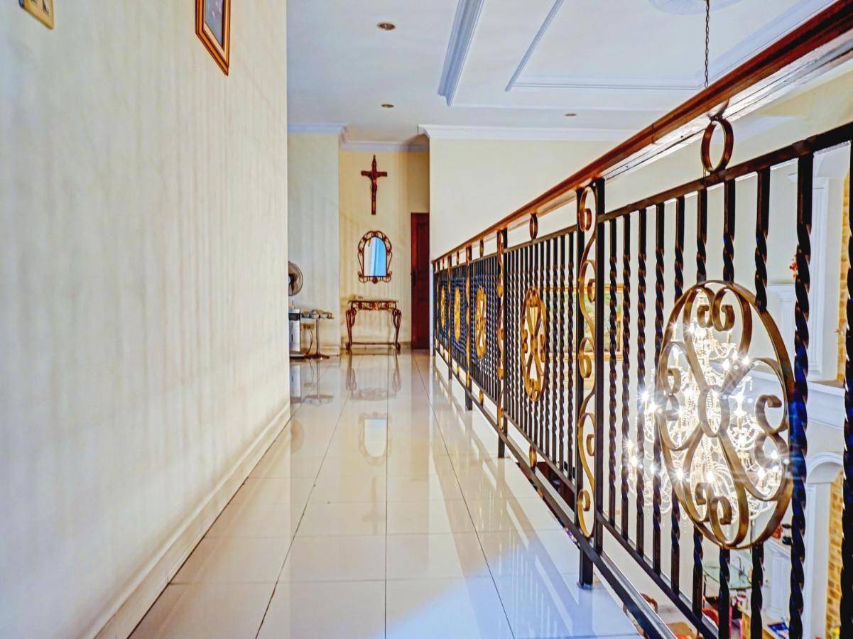 Spot On 90295 Simprug Residence Jakarta Extérieur photo