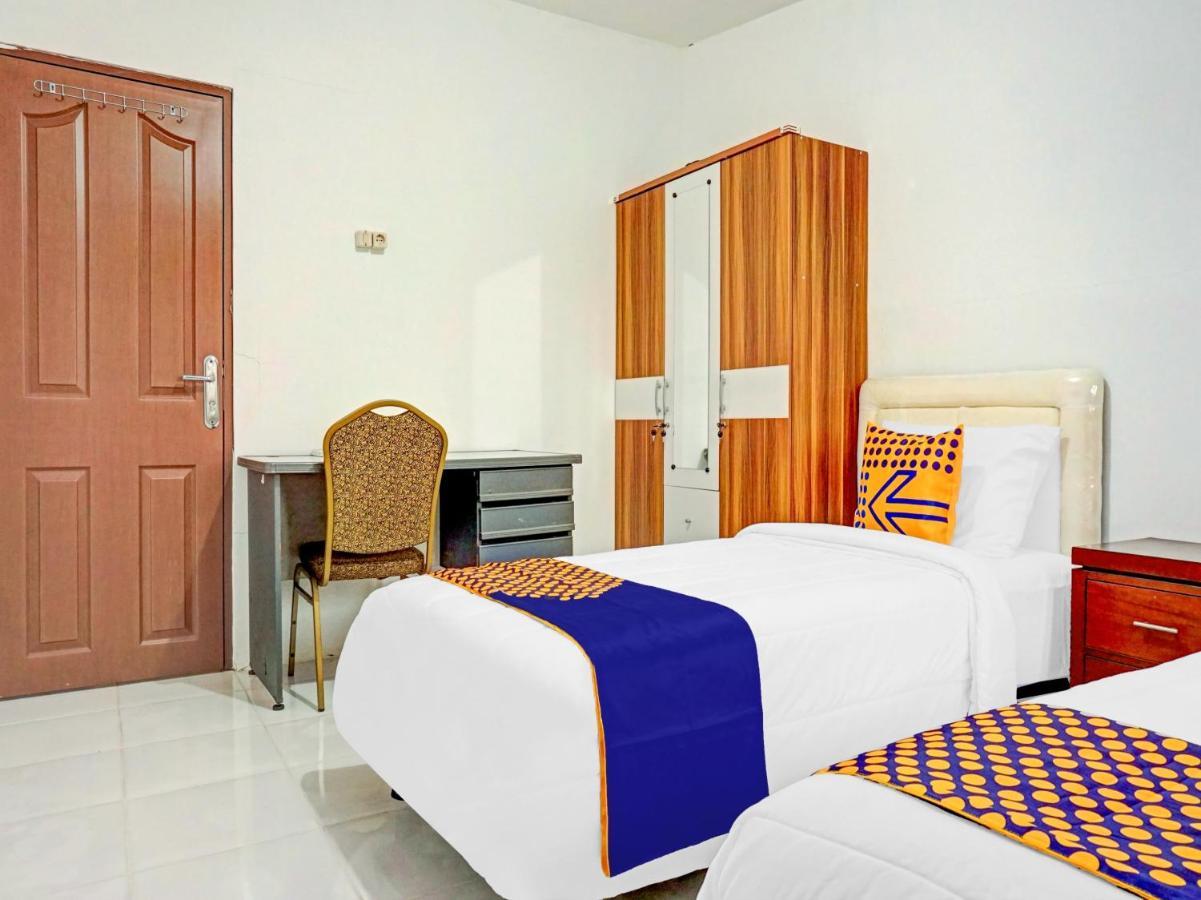 Spot On 90295 Simprug Residence Jakarta Extérieur photo